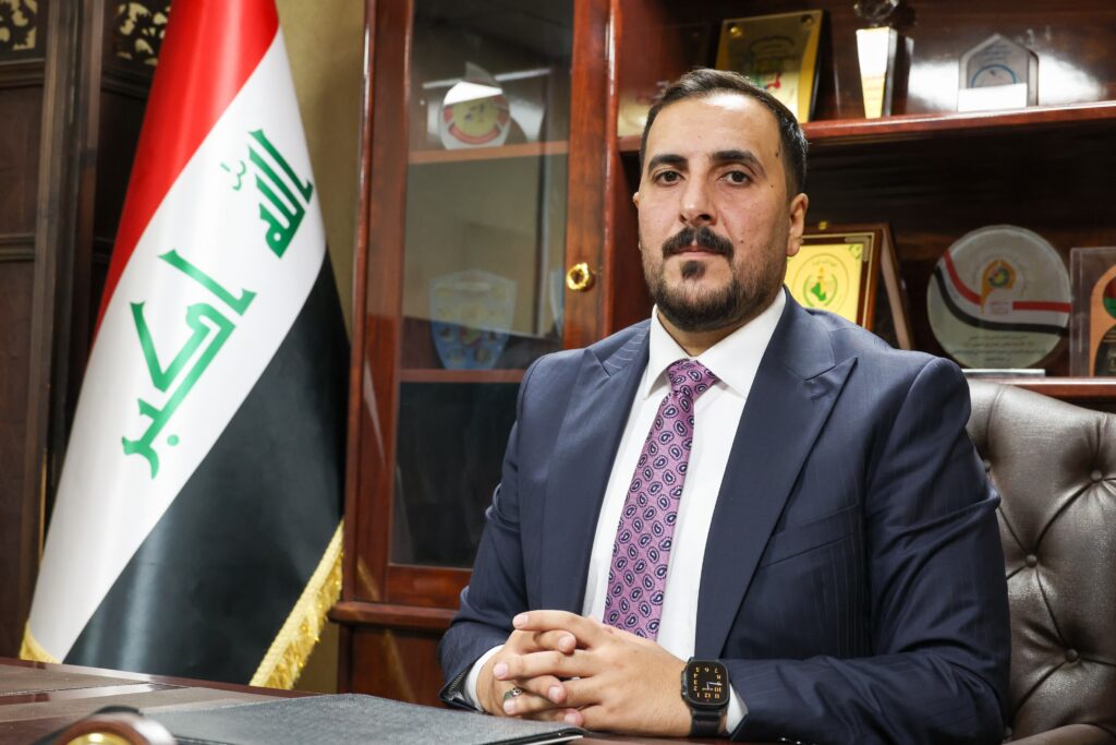 قبيلة بني لام الدكتور وسام سلمان عزيز وزارة التعليم العالي العراق شخصيات بارزة عراقية أبناء قبيلة بني لام إنجازات وطنية عراقية دعم الحشد الشعبي مؤتمرات التعليم في العراق